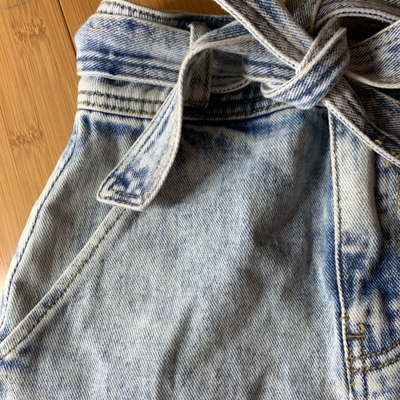 Jean Skirt - Picture 2 of 5